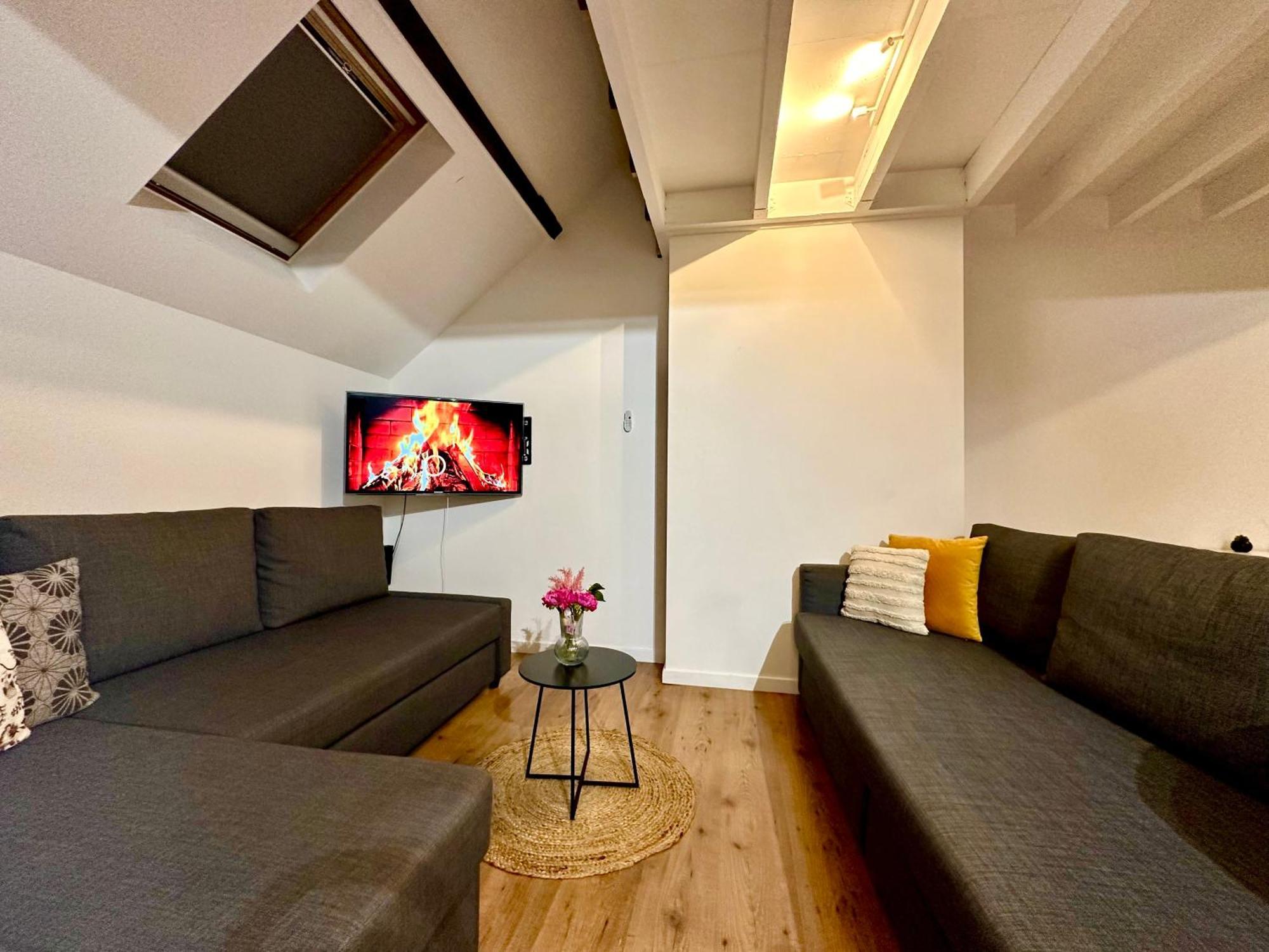 Luxury Suites Centrum By Rikas Hotels แอนต์เวิร์ป ภายนอก รูปภาพ