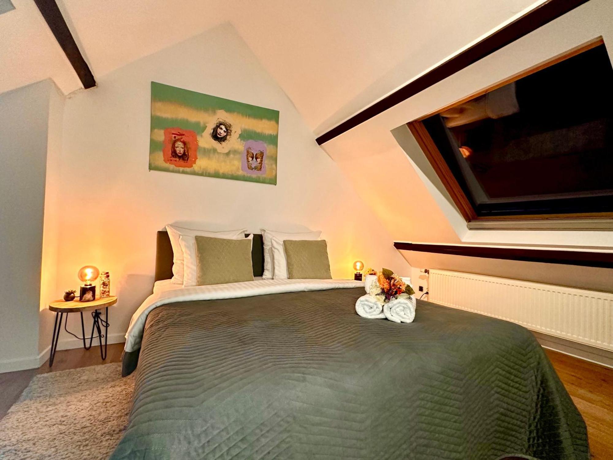 Luxury Suites Centrum By Rikas Hotels แอนต์เวิร์ป ภายนอก รูปภาพ